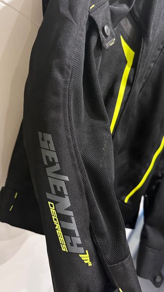 Chaqueta de Moto Seventy Degrees. Talla S