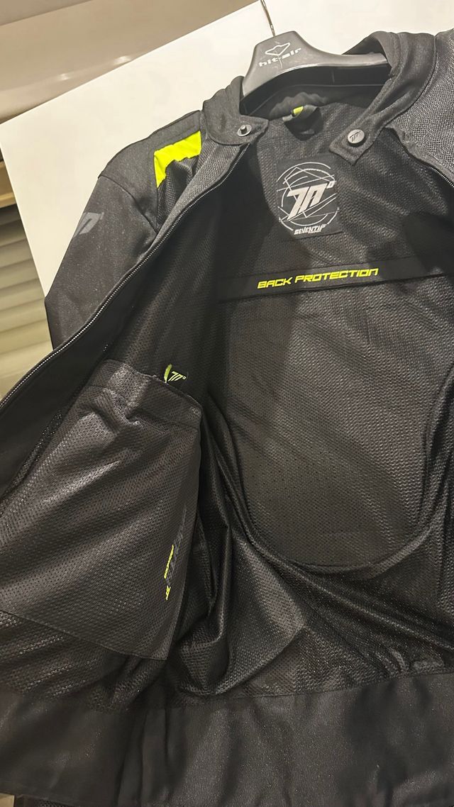 Chaqueta de Moto Seventy Degrees. Talla S