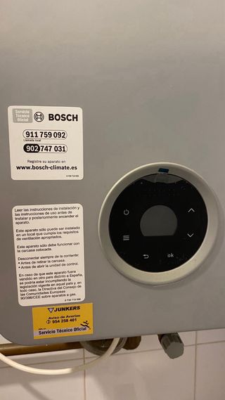 Termo de gas Bosch,nuevo ,prácticamente sin uso