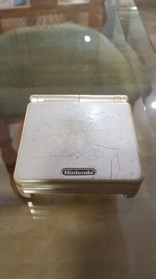 Nintendo Game Boy Advance SP + Sword of Mana