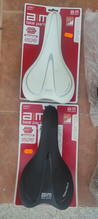 Sillines de bicicleta nuevos