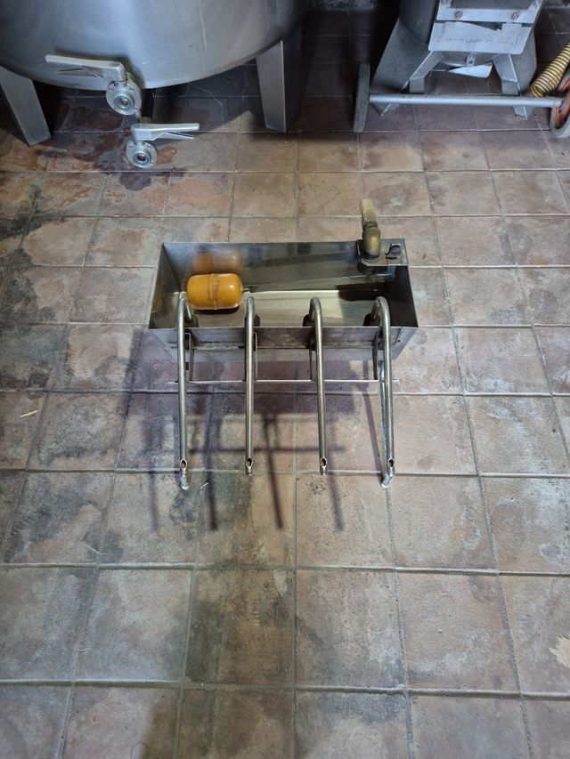 Embotelladora 4 brazos