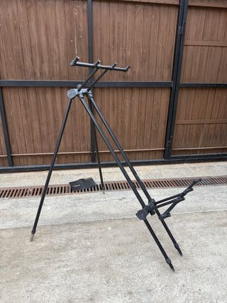 Prologic Tri-Sky Rod Pod 4 cañas