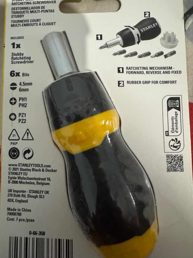 Destornillador Stanley Stubby Multi-Bit