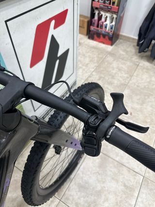 SCOTT SCALE GRAVEL 10