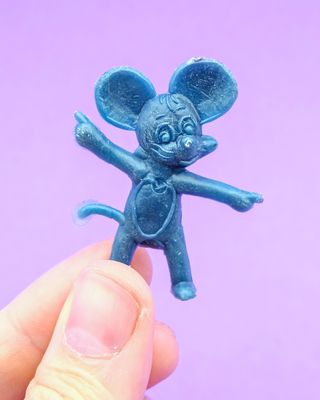 Thai Disney y Warner Bross Bootleg Dunkin