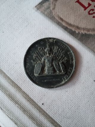 Moneda conmemorativa antigua