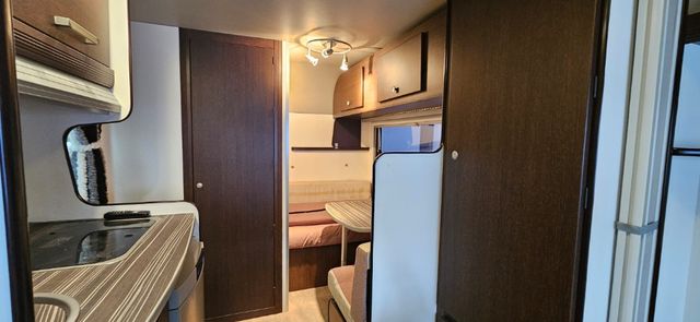 Caravana Across Arena 375