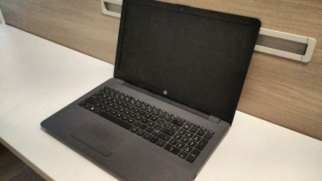 HP 255 G6 Notebook PC Gris