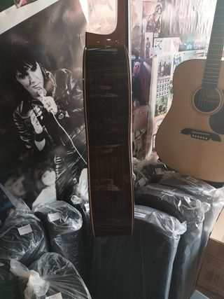 (Nueva) Guitarra Clasica Admira A-15