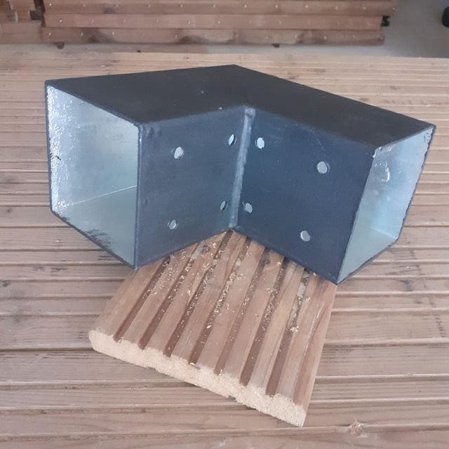 Conector Esquina Vigas Metal Pérgola/Barandilla