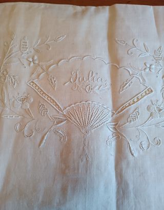 Juego sábanas hilo principios siglo XX