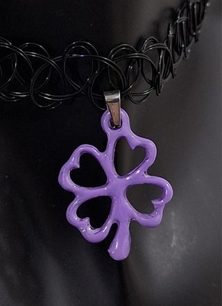 Choker handmade in resina