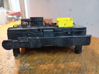 Caja Fusibles Relés Citroën C3 BSM-L03-00
