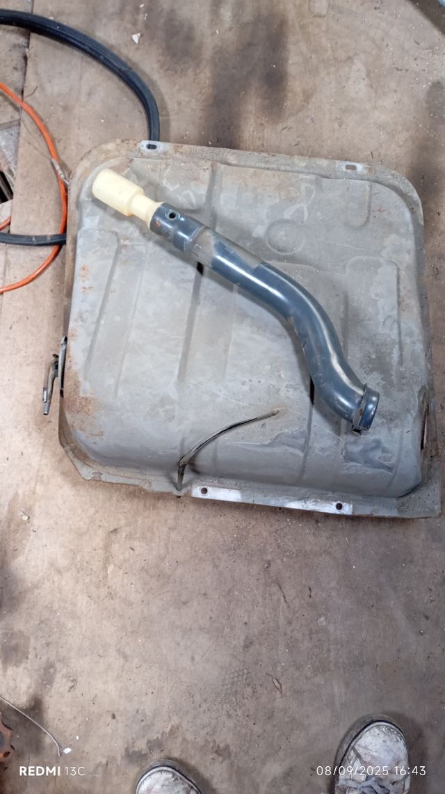 Depósito de combustible