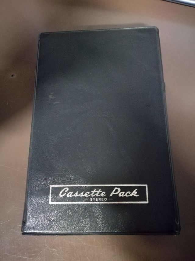 Estuche Cassette Pack Stereo