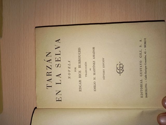 Lote de 4 joyas literarias de mediados de siglo.