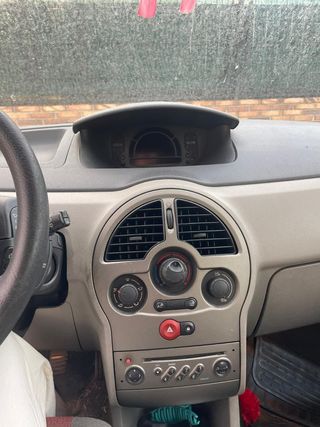 Renault Modus 2005