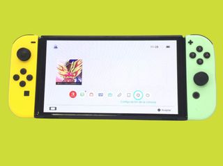 Nintendo Switch OLED - Blanco/Amarillo/Azul/Naranj