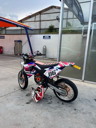 Rieju Smx Vendo o cambio 