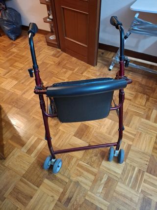 Andador 4 ruedas