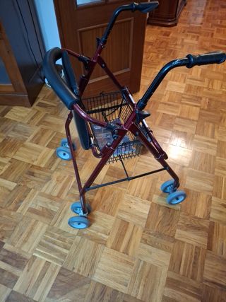 Andador 4 ruedas
