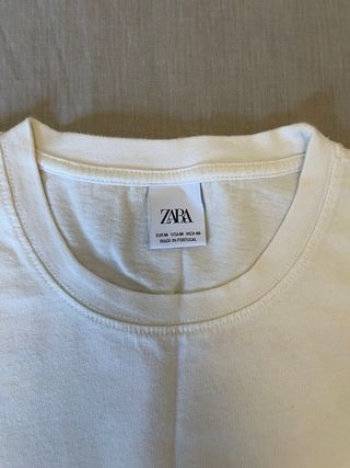 Camiseta Zara Blanca Estampada