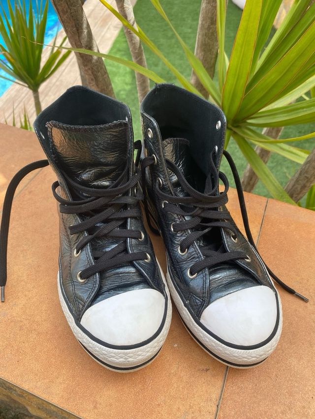 Converse Negras Brillo T38,5