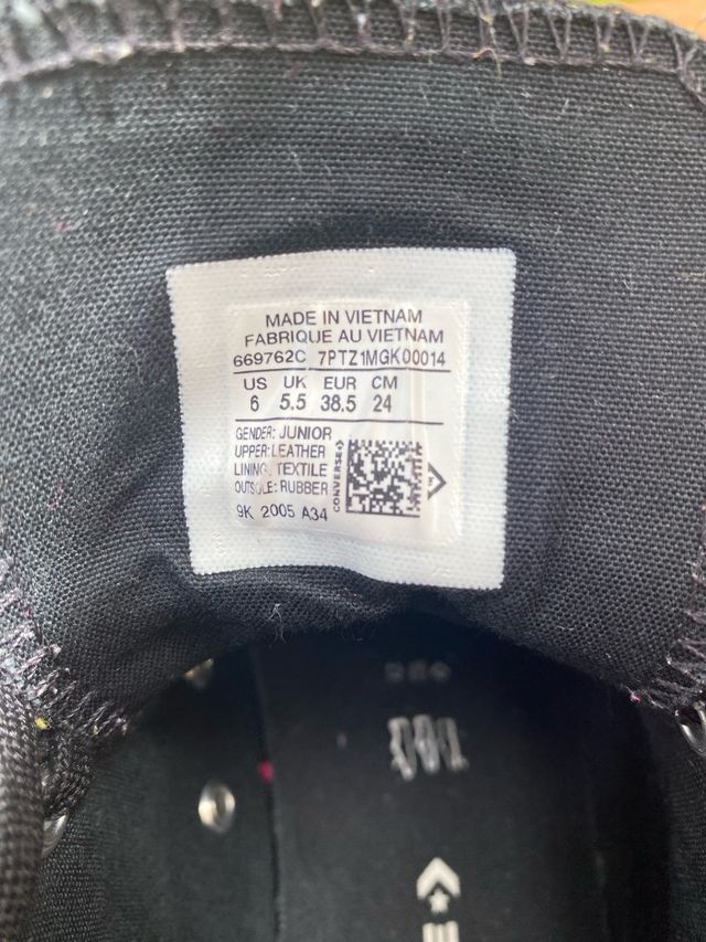 Converse Negras Brillo T38,5