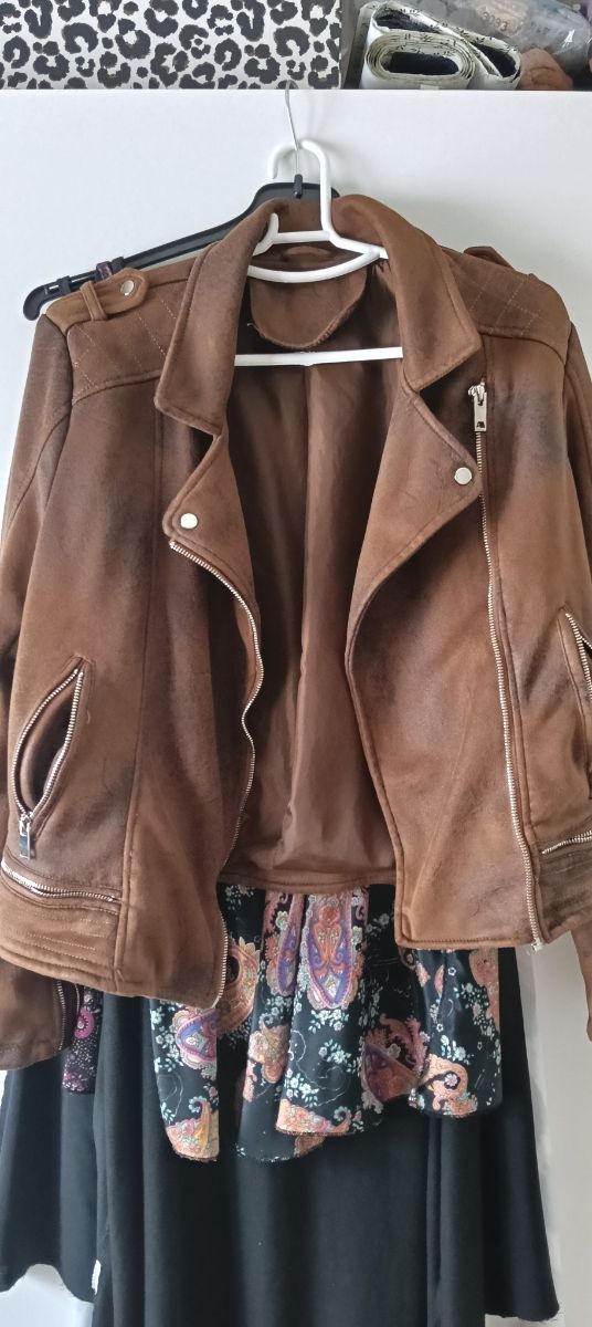 Cazadora efecto ante