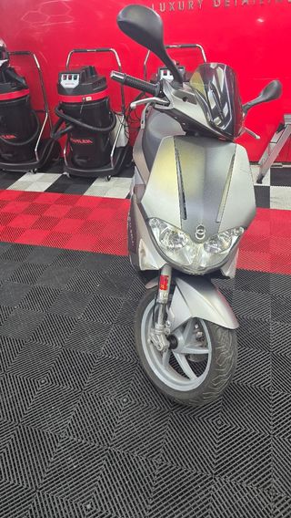 Moto Gilera Plata