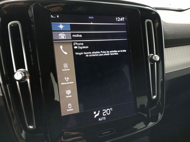 Volvo XC40 Business Plus 2WD