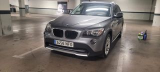BMW X1 2011