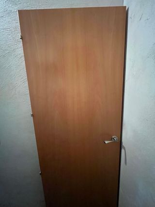Puerta de madera