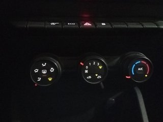 Dacia Duster Essential