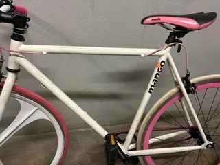Bicicleta Fixie Blanca y Rosa