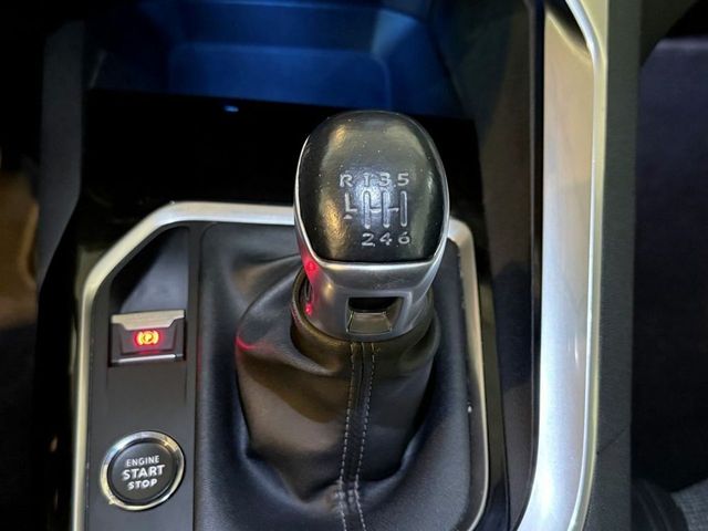 Peugeot 3008 1.2 PURETECH 96KW (130CV) ALLURE S&S