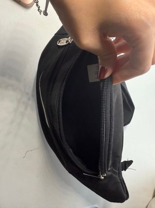 Riñonera Nike Negra