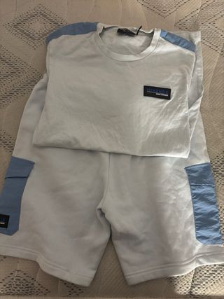 Conjunto McKenzie Blanco y Azul