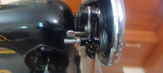 Máquina de coser y bordar Alfa