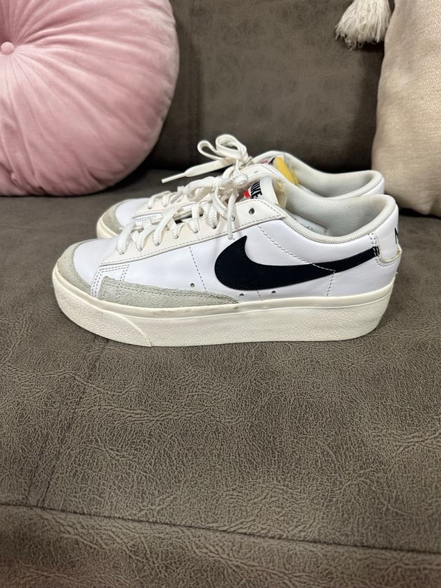 Zapatillas Nike Blazer Low Platform Blancas