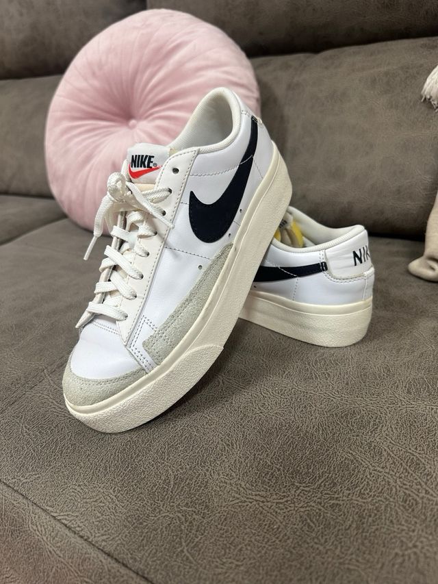 Zapatillas Nike Blazer Low Platform Blancas
