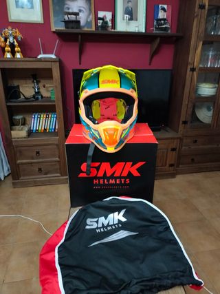 Casco SMK Helmets Moto