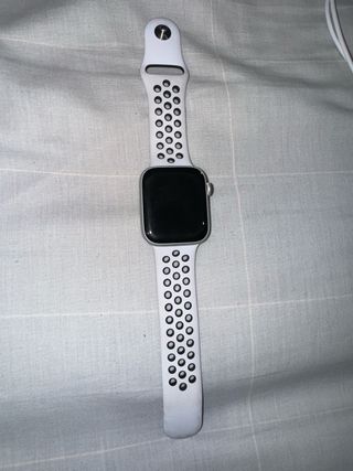 Apple Watch SE x Nike 44mm Plata/Blanco