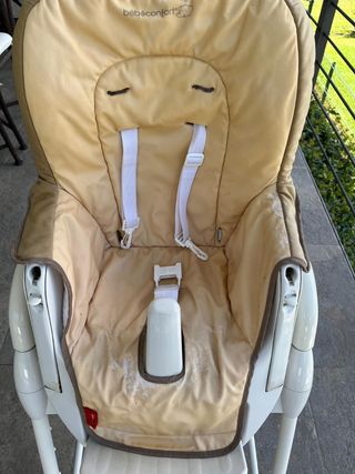 Trona Bebé Confort.