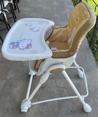 Trona Bebé Confort.