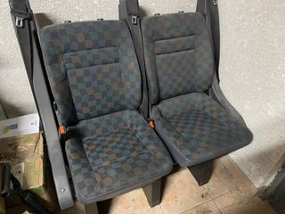 Asientos 2+1 Reclinables Mercedes