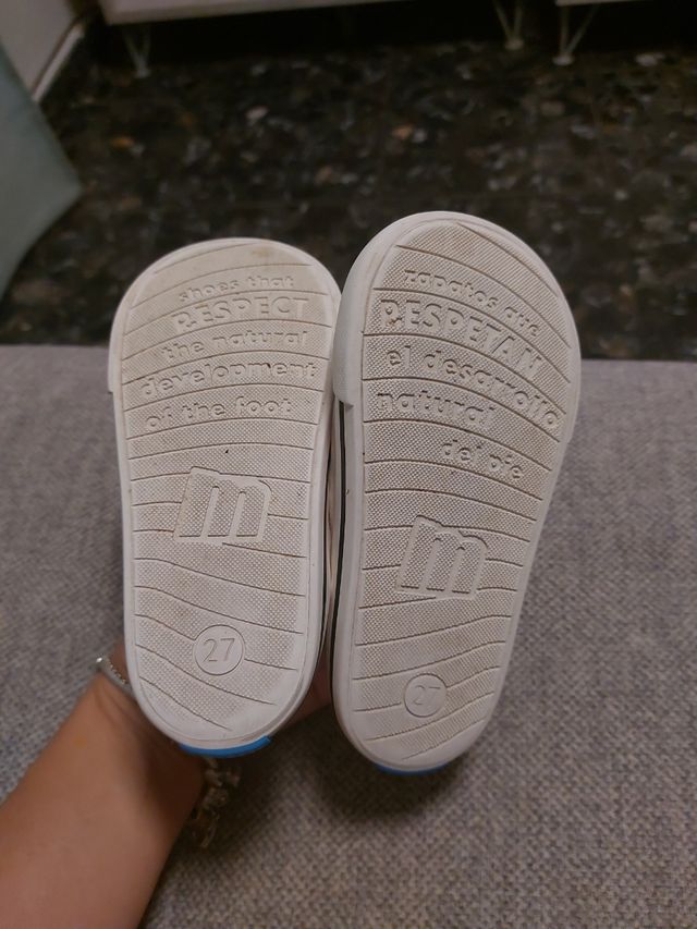 Zapatillas Mustang niño blancas talla 27
