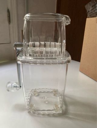 Kit báscula, palomitera vintage y picador de hielo