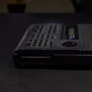 Secuenciador MIDI Roland MC-50